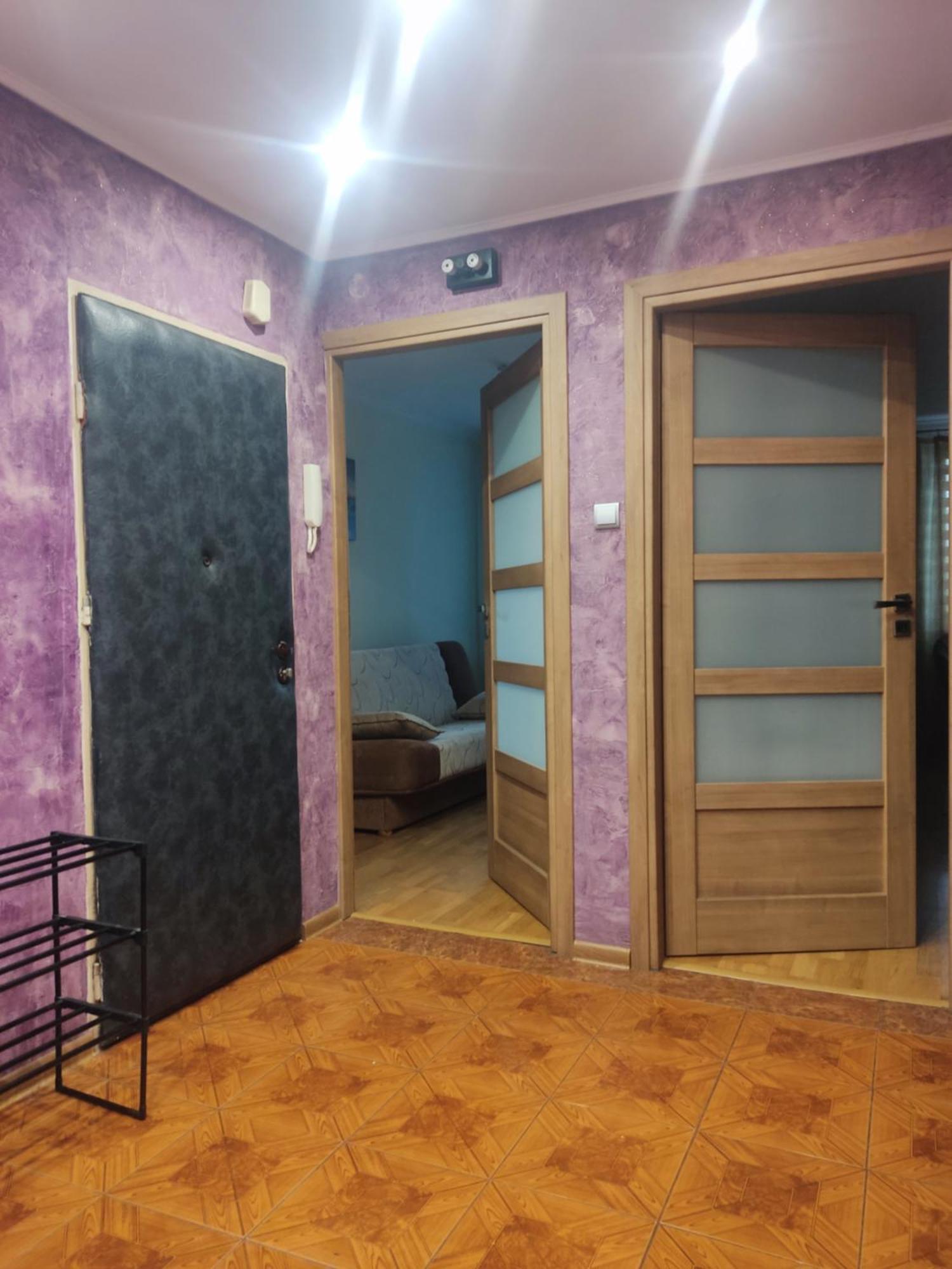 Mieszkanie Zeromskiego 10 *